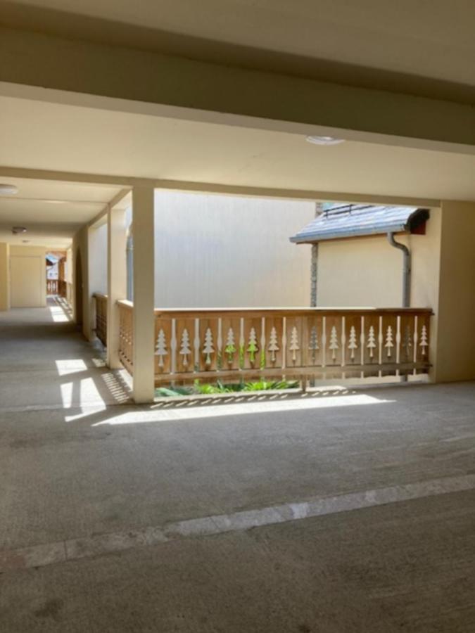 Appartement Tres Agreable Dans Belle Residence, Classe 3 Etoiles Par Le Comite Departementale Du Tourisme En Haute Garonne Bagnères-de-Luchon Exterior foto