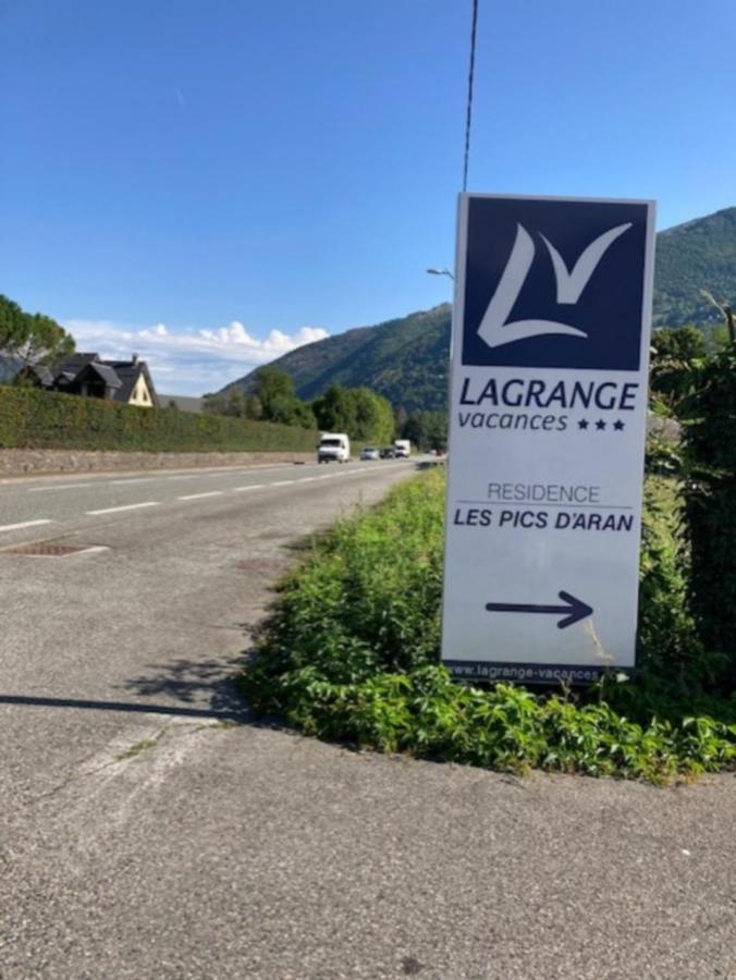 Appartement Tres Agreable Dans Belle Residence, Classe 3 Etoiles Par Le Comite Departementale Du Tourisme En Haute Garonne Bagnères-de-Luchon Exterior foto