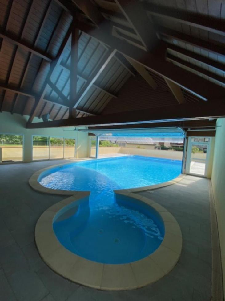 Appartement Tres Agreable Dans Belle Residence, Classe 3 Etoiles Par Le Comite Departementale Du Tourisme En Haute Garonne Bagnères-de-Luchon Exterior foto